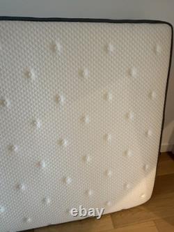 Dusk King Size Memory Foam Hybrid Mattress 4,000 Pocket Sprung