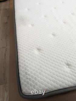 Dusk Memory Foam 4000 Pocket Sprung Hybrid King Size Mattress RRP £599