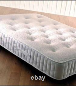 Pocket spring memory foam orthopedic small double mattress, excellent conditio