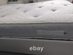 Pocket spring memory foam orthopedic small double mattress, excellent conditio