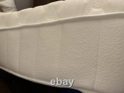 Matelas à ressorts ensachés et en mousse à mémoire de forme infusée de gel King 2000