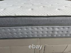 Mousse à mémoire crépusculaire Matelas super king 6FT à ressorts ensachés hybride 4000 RRP £849